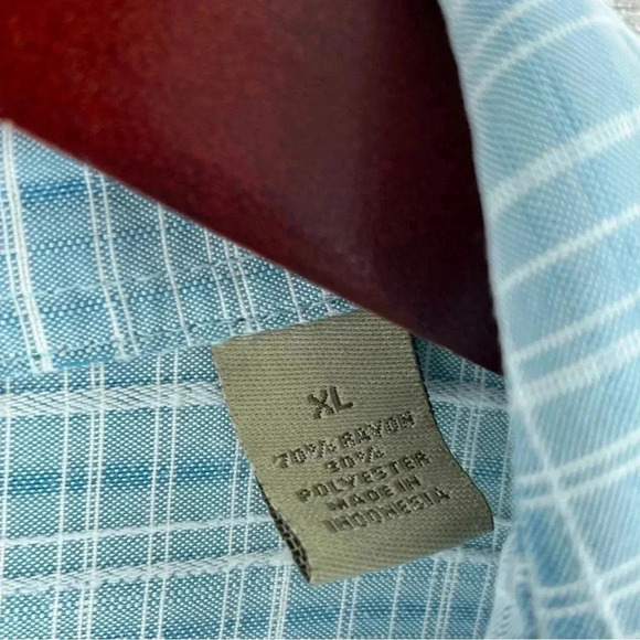 Paradise collection Mens Size XL shot sleeve button down shirt 1560 - Picture 5 of 7